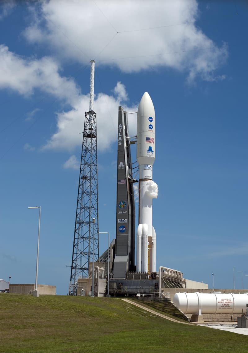 Atlas V 551 on the pad